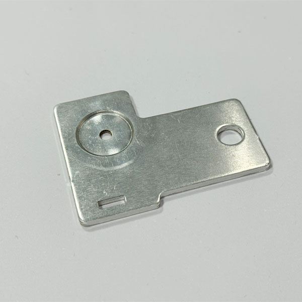 Estampagem de peças de alumínio personalizadas para baterias