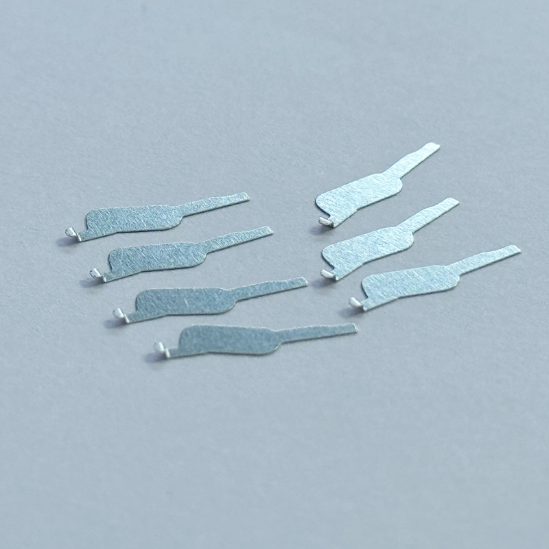 Estampagem personalizada de folha de n&iacute;quel 99% para baterias2