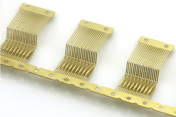 Peças de estampagem de terminais mentais de precisão 